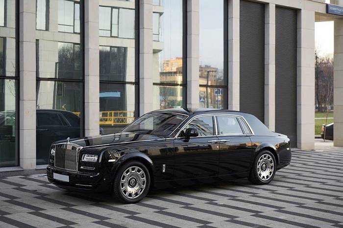 Rolls-Royce Phantom срочный-выкуп24.рф