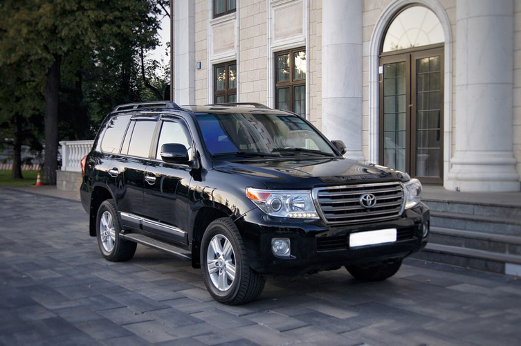 Toyota LC200 срочный-выкуп24.рф