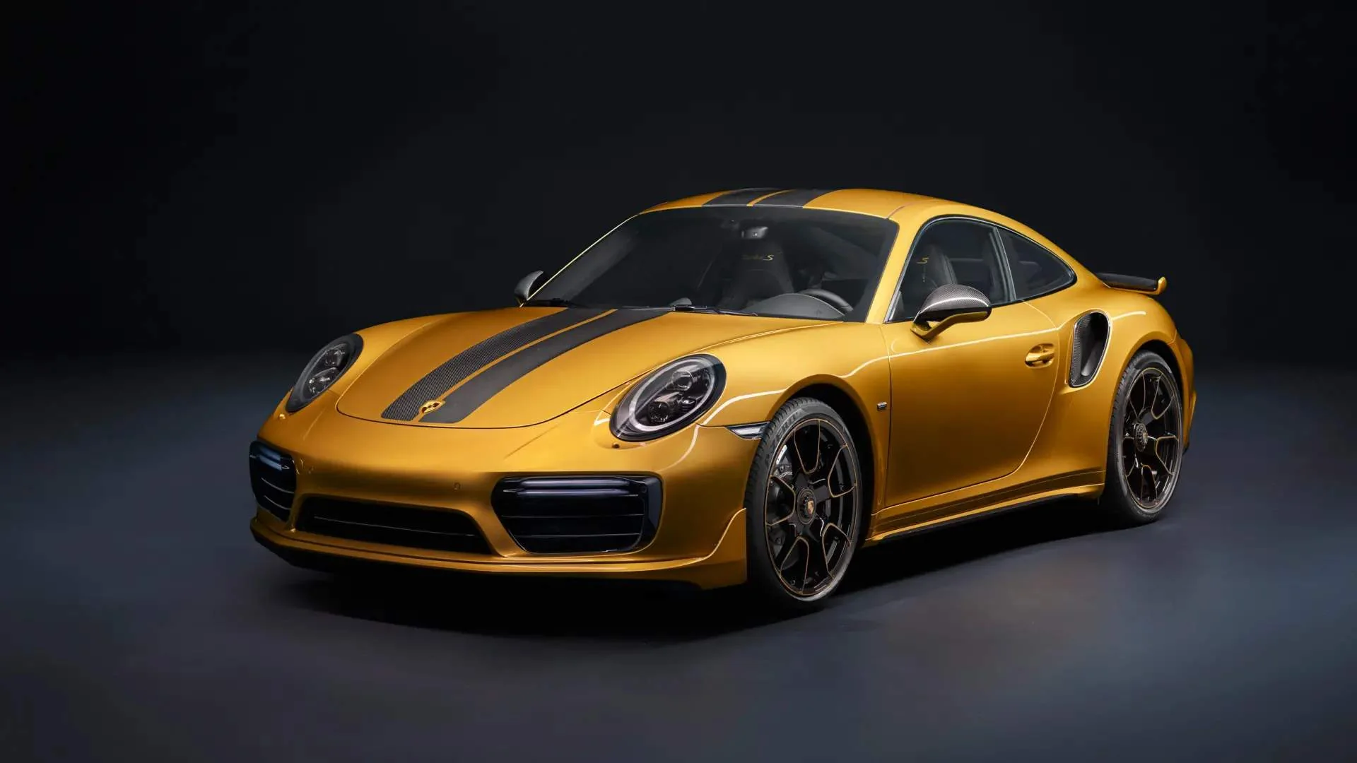 Автомобиль Porsche
