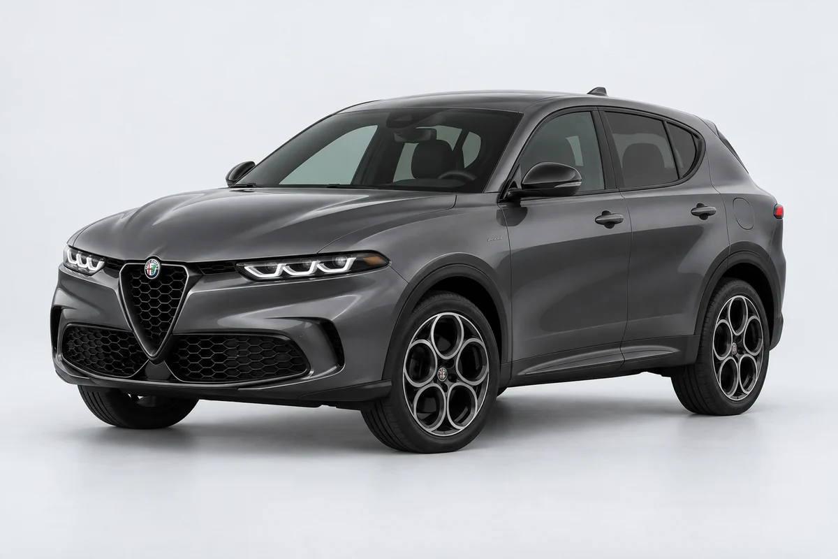 Alfa Romeo Tonale — вид спереди в три четверти