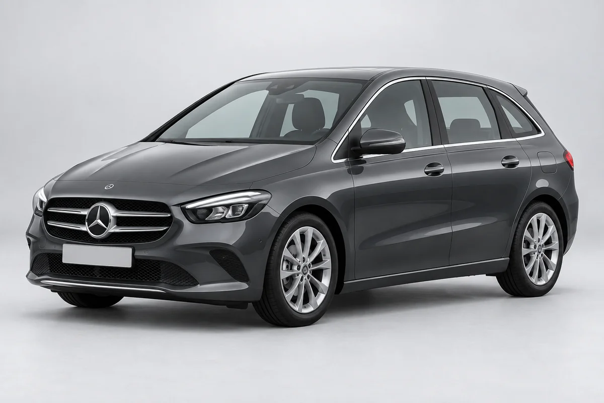 Mercedes-Benz B-Класс — вид спереди в три четверти