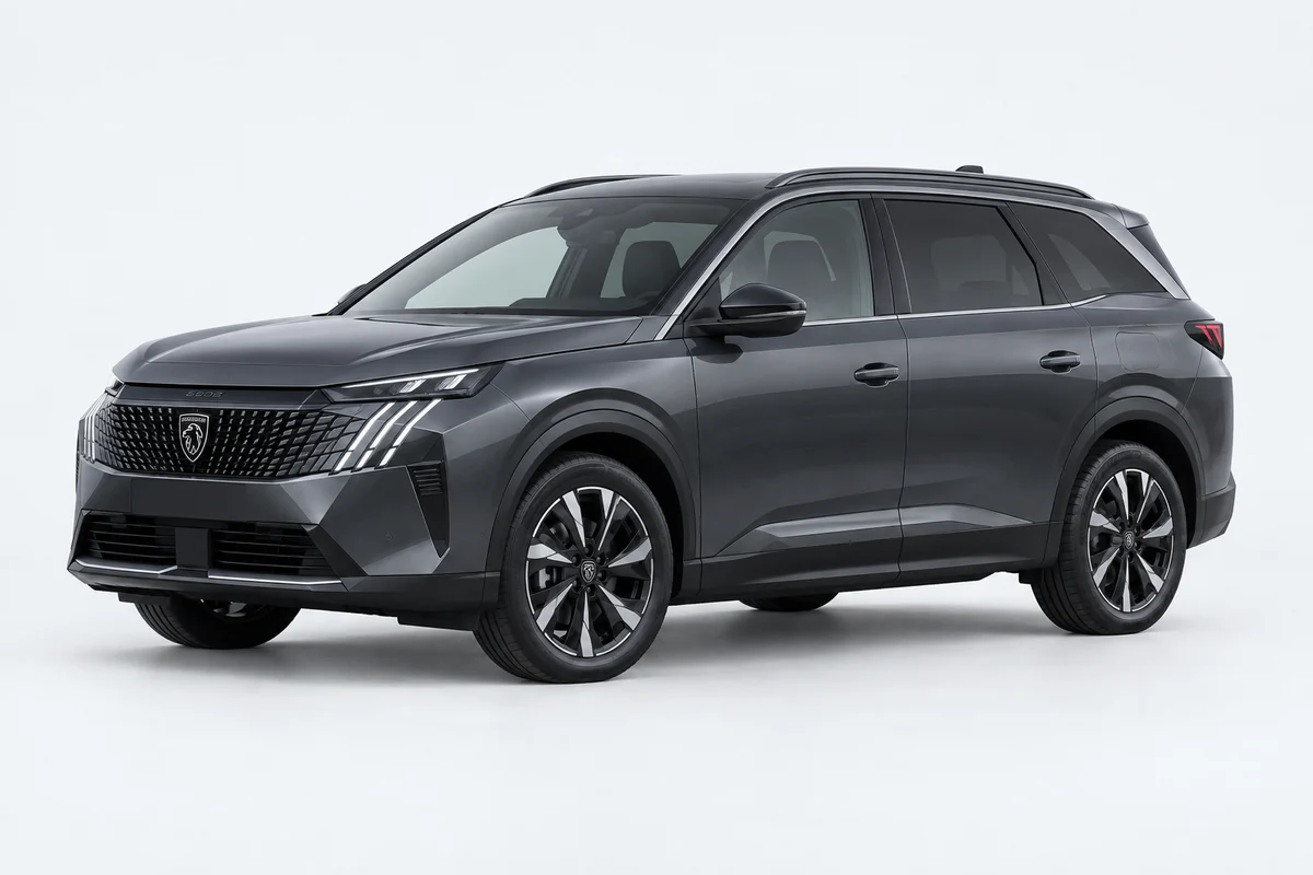 Peugeot 5008 — вид спереди в три четверти